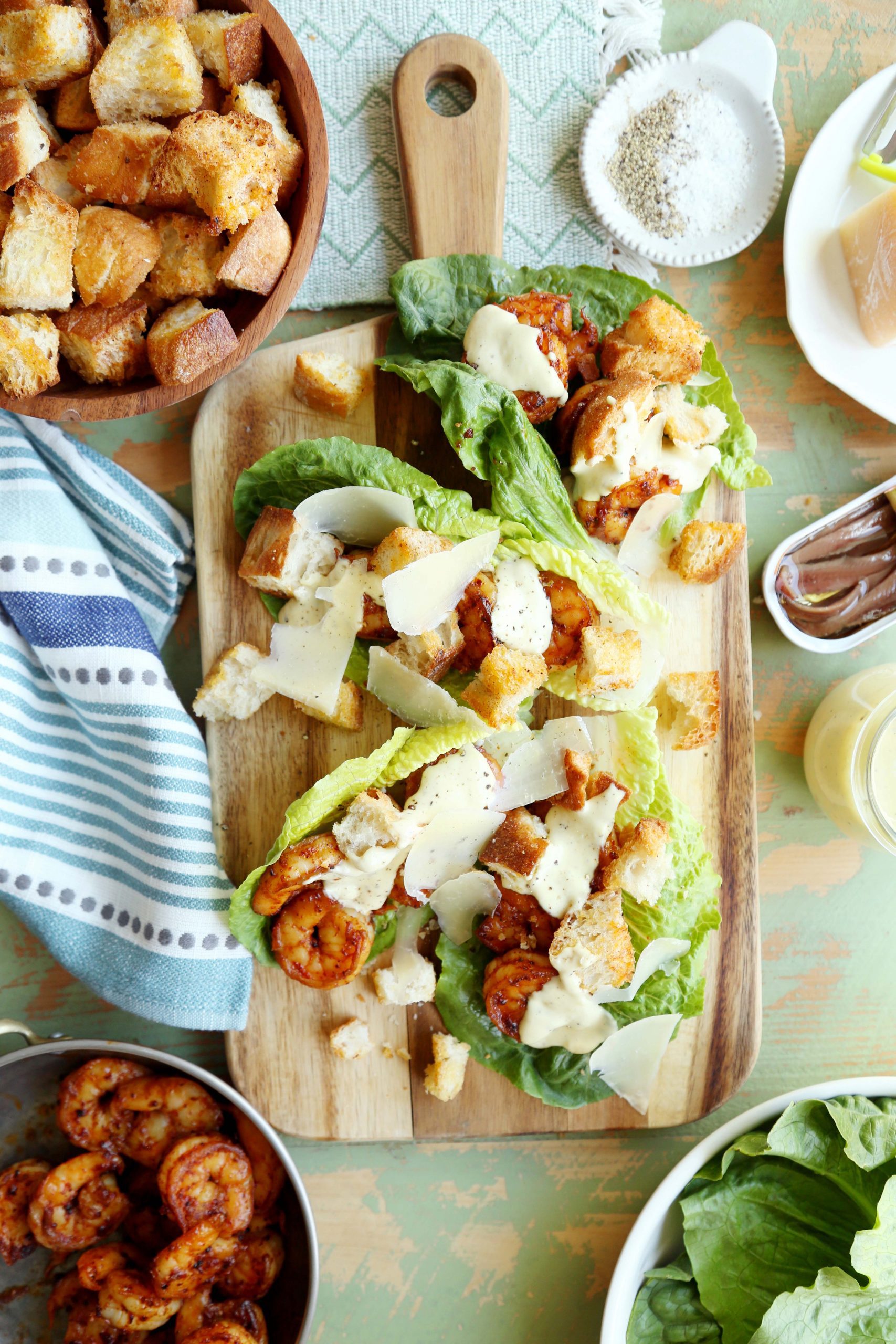 Shrimp Caesar Salad Lettuce Wraps