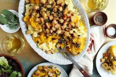 Pumpkin Mashed Potatoes with Herby Croutons